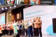 Pose bersama dalam FKP RPJPD Provinsi Sumatera Utara tahun 2025-2045. Foto: Ist